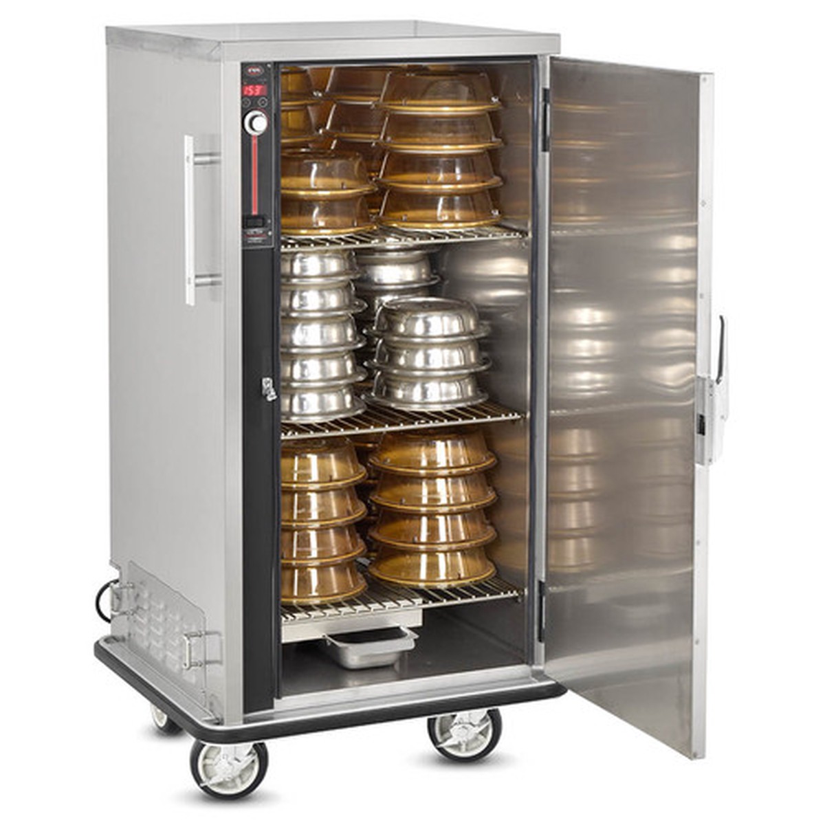P-60 | 31′ | Heated Cabinet, Banquet