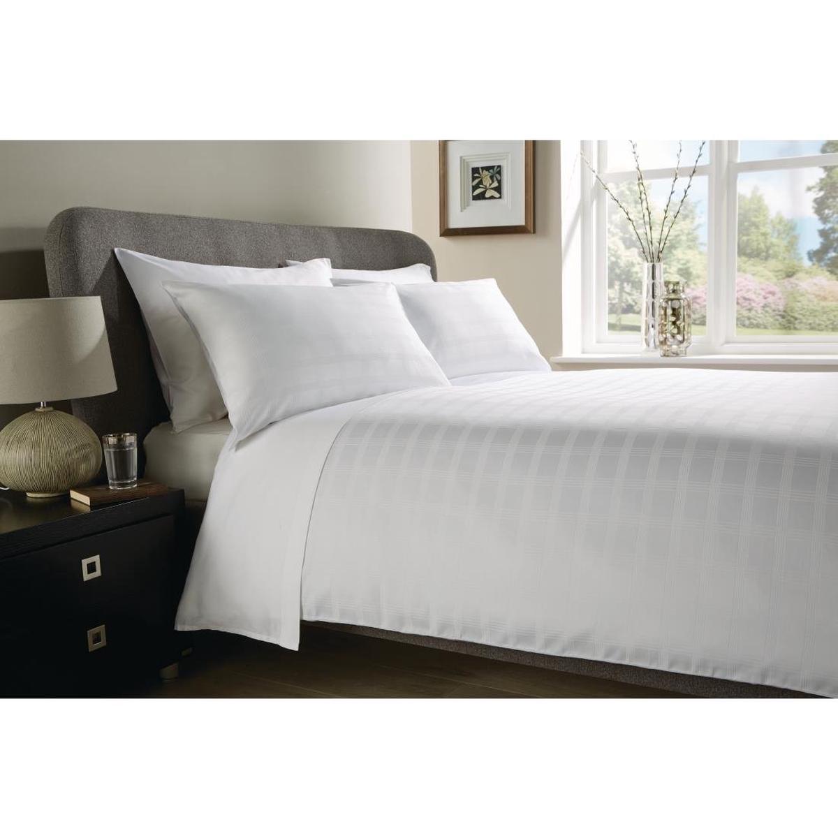 Mitre Comfort Vercelli Open Duvet Cover Double – HD284