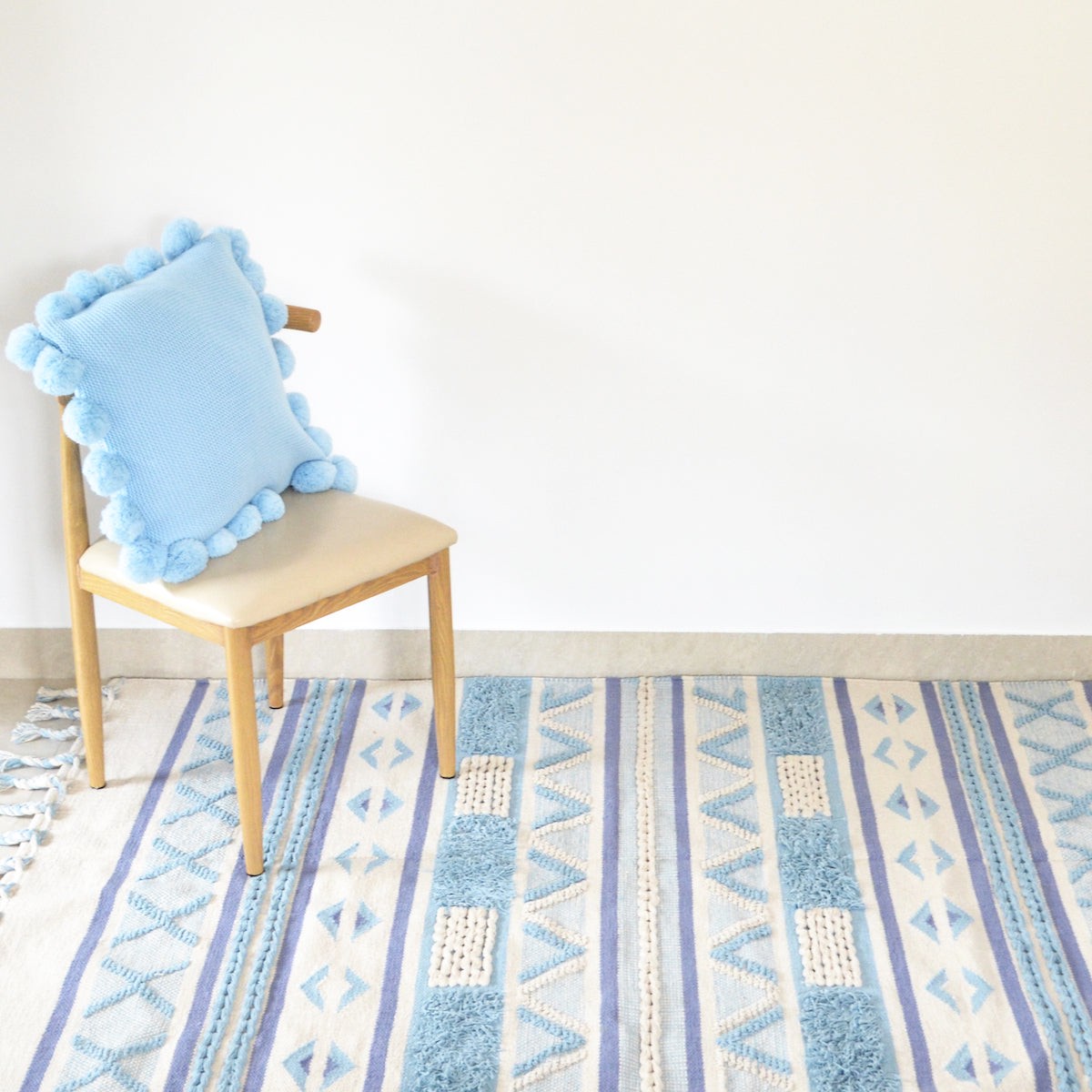 BOHO Bluebell Hand Woven Rug – Blue White & Natural