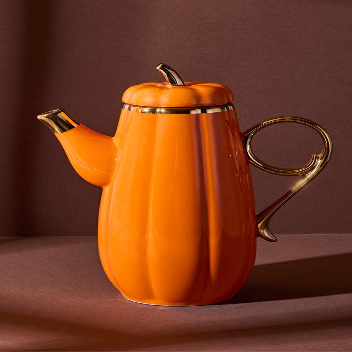 Porcelain Pumpkin-Lid Oil Dispenser – 1550ml Capacity