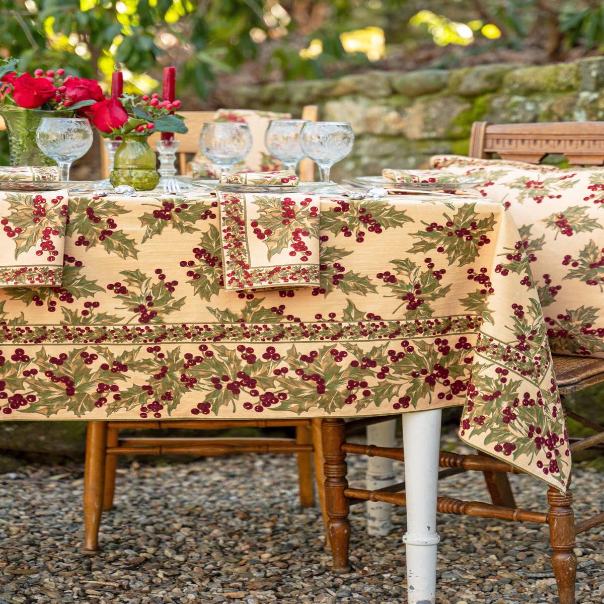 Winterberry Tablecloth – Dark Ecru: 60X108