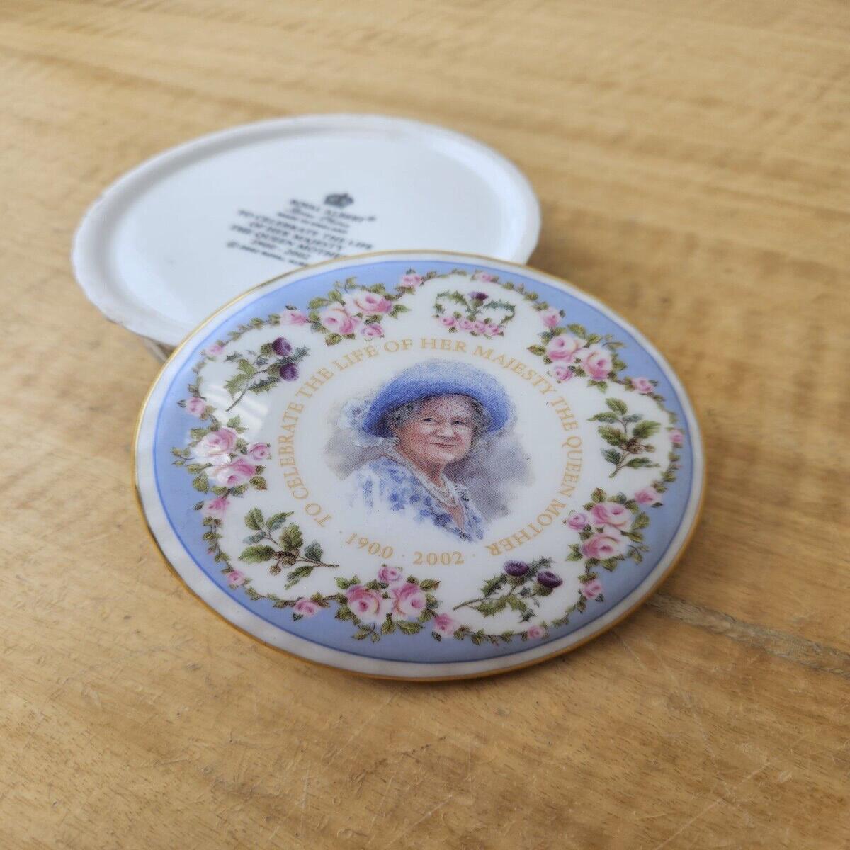 ROYAL ALBERT To Celebrate the Life of H.M. Queen Mother trinket box. 1900-2002
