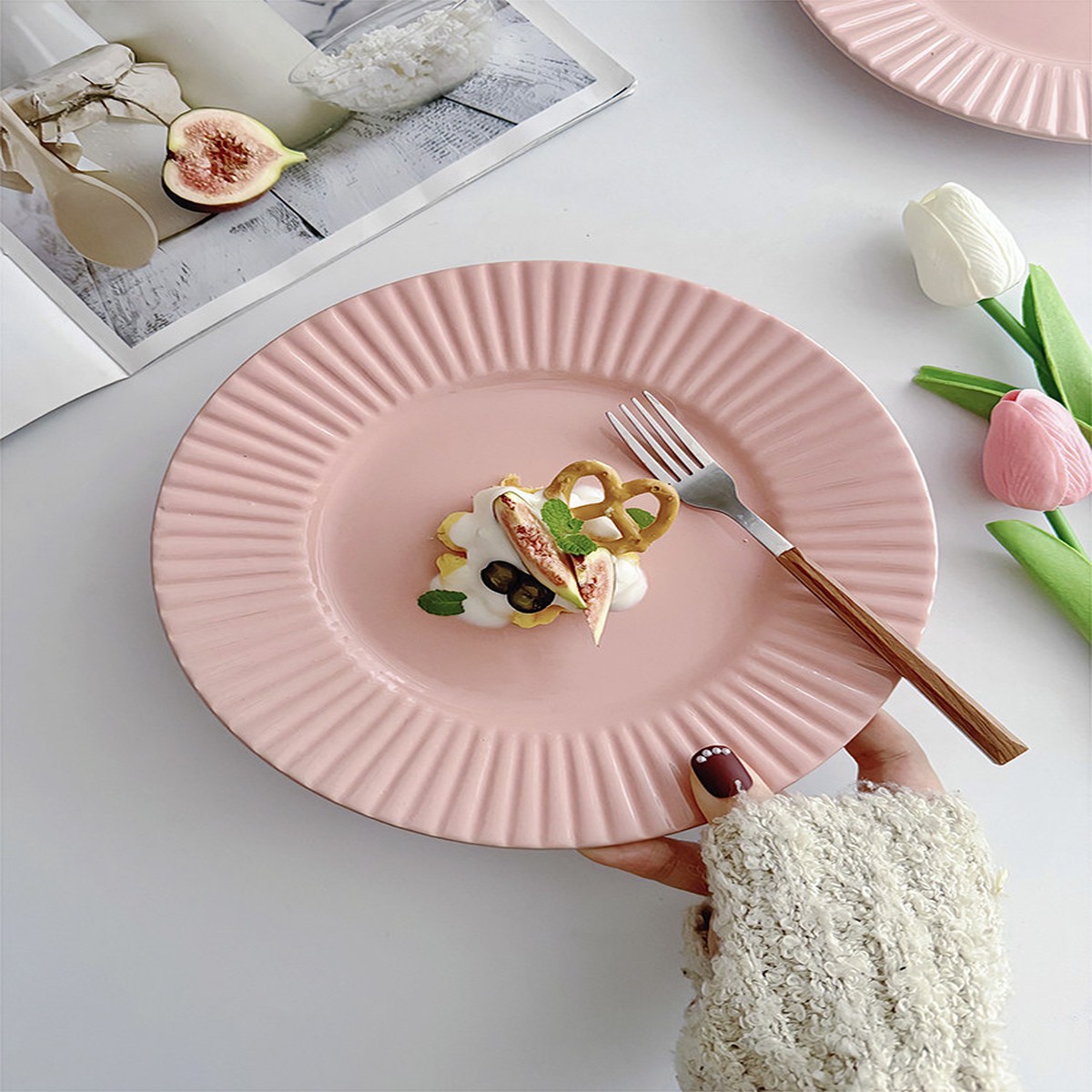 [Girl Pink Giant Beautiful Embossed Dinner Plate] Ins Ceramic Restaurant Western Steak Plate Dessert Plate Dish Plate Defects
