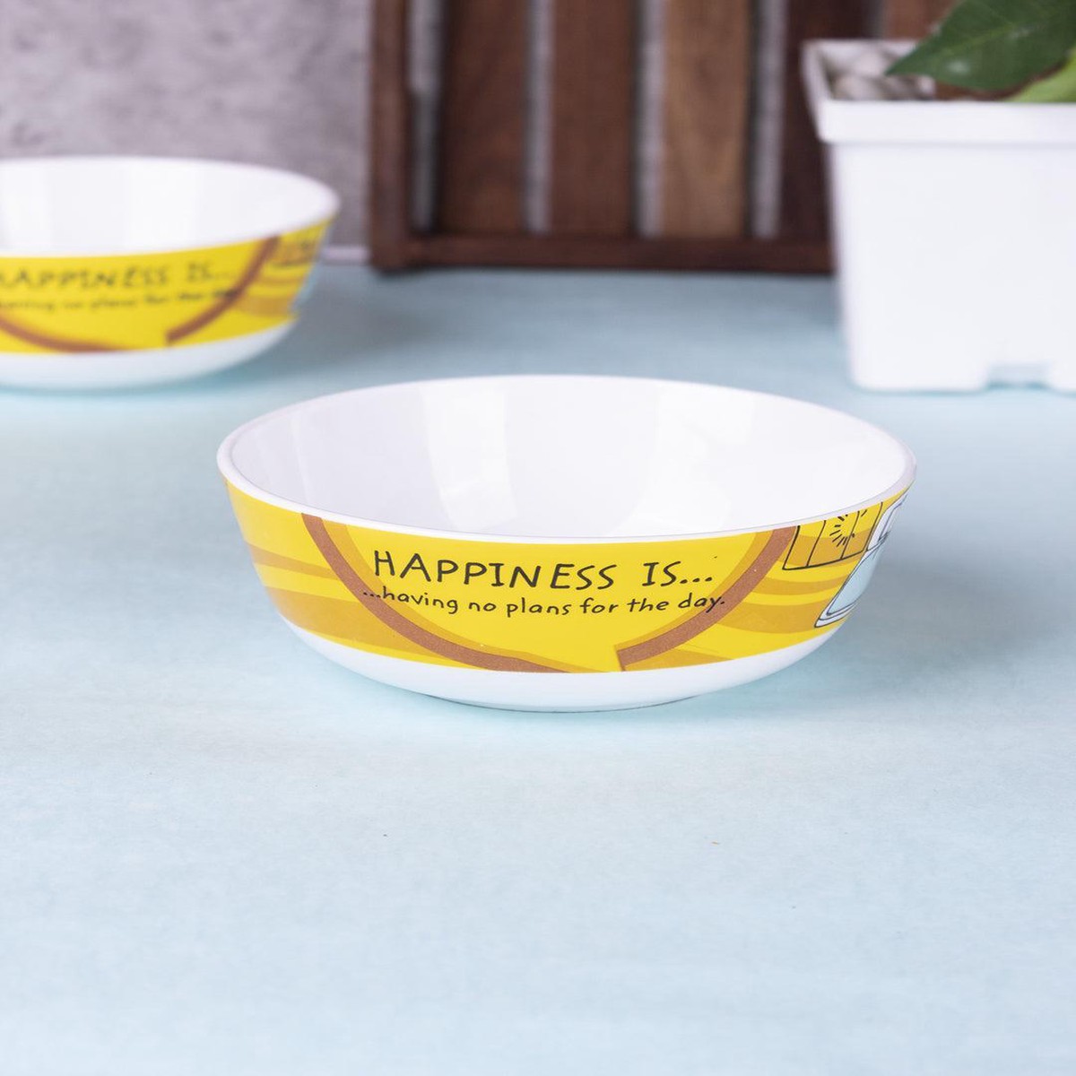 - 'HAPPINESS IS having no plans for the day' Graphic Print Serving Bowl Katoris In Ceramic (Set of 4, 340 mL)